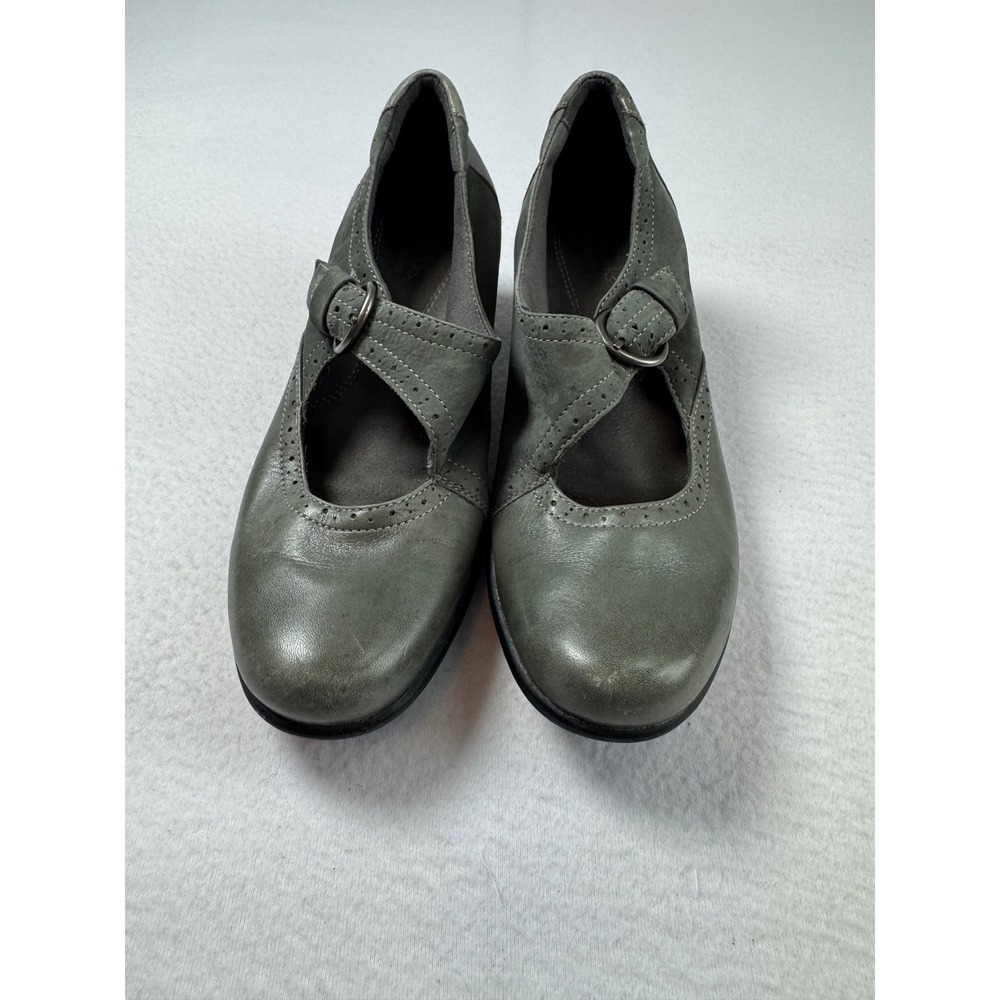 Dark Academia Clarks Womens 8.5 Mary Jane Grey Leather Brogue Block Heel 39346 - Picture 6 of 12